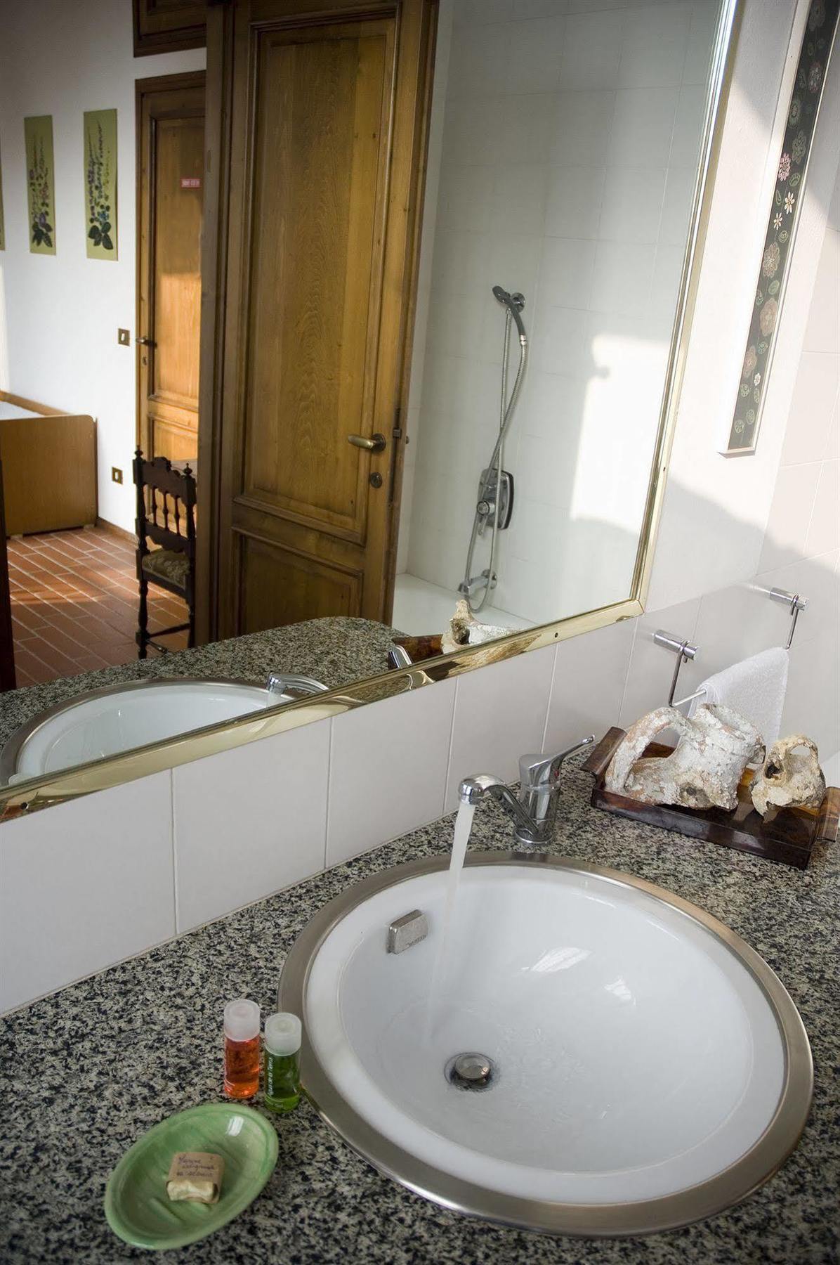 Bed And Breakfast Casa Nini Льєрна Екстер'єр фото